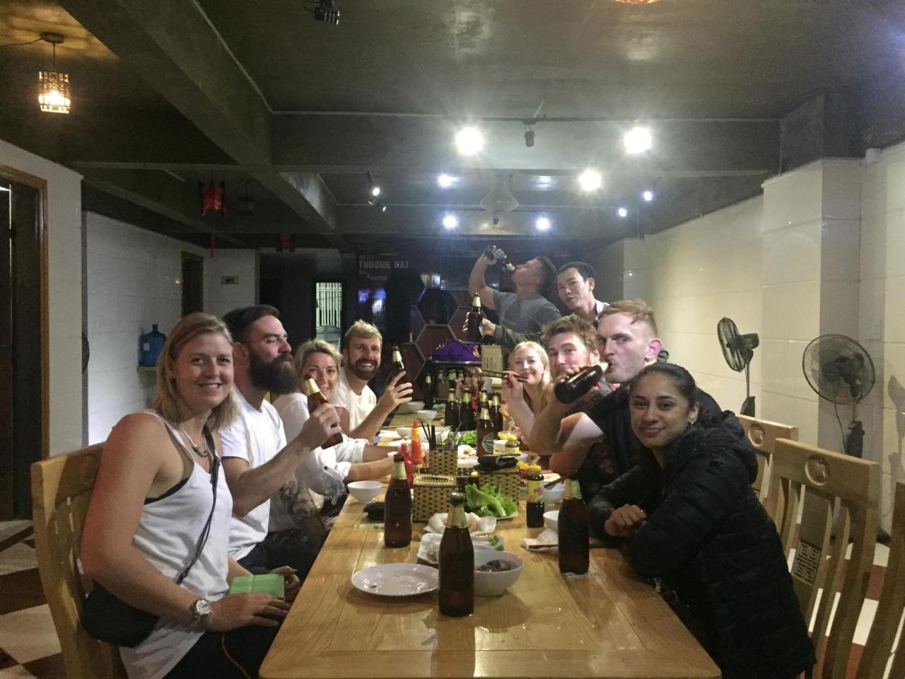 פונג נה Thuong Hai Hotel מראה חיצוני תמונה
